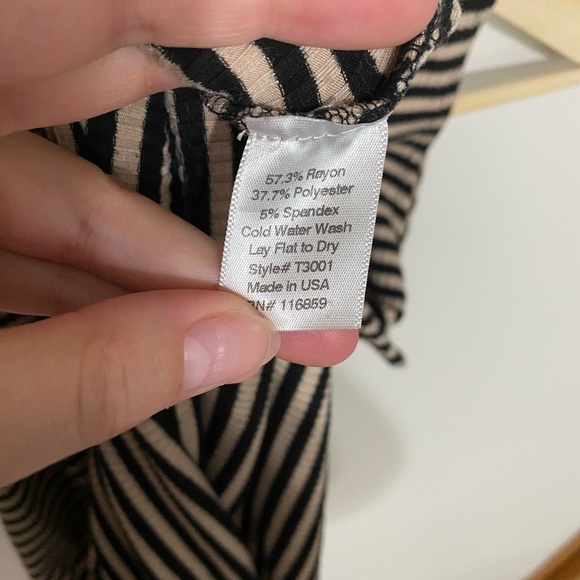 Anthropologie Puella Black and Cream Striped Sleeveless Top - Picture 4 of 4